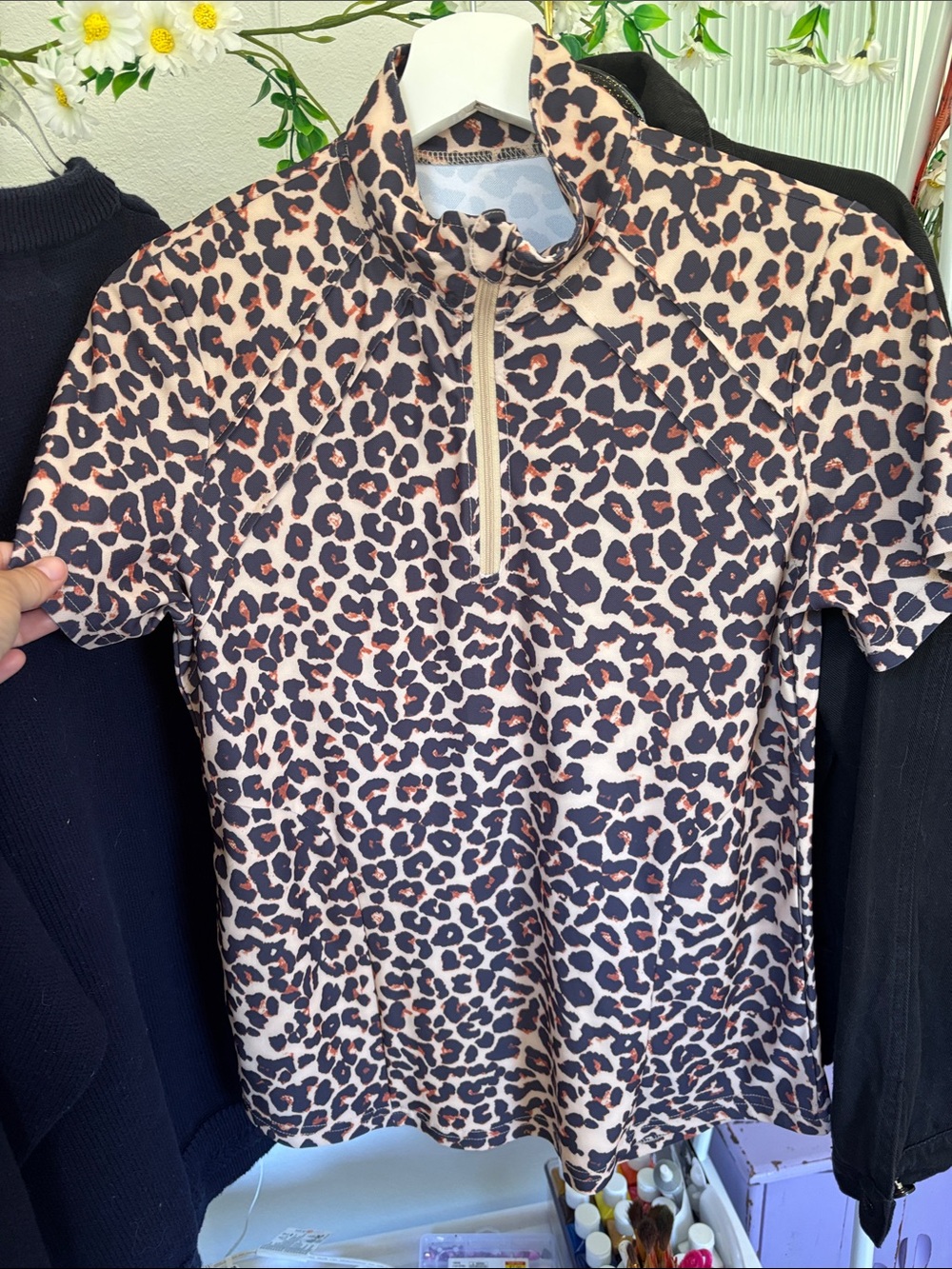 Women's Short-Sleeve Leopard Print Zip Top - Beige/Black